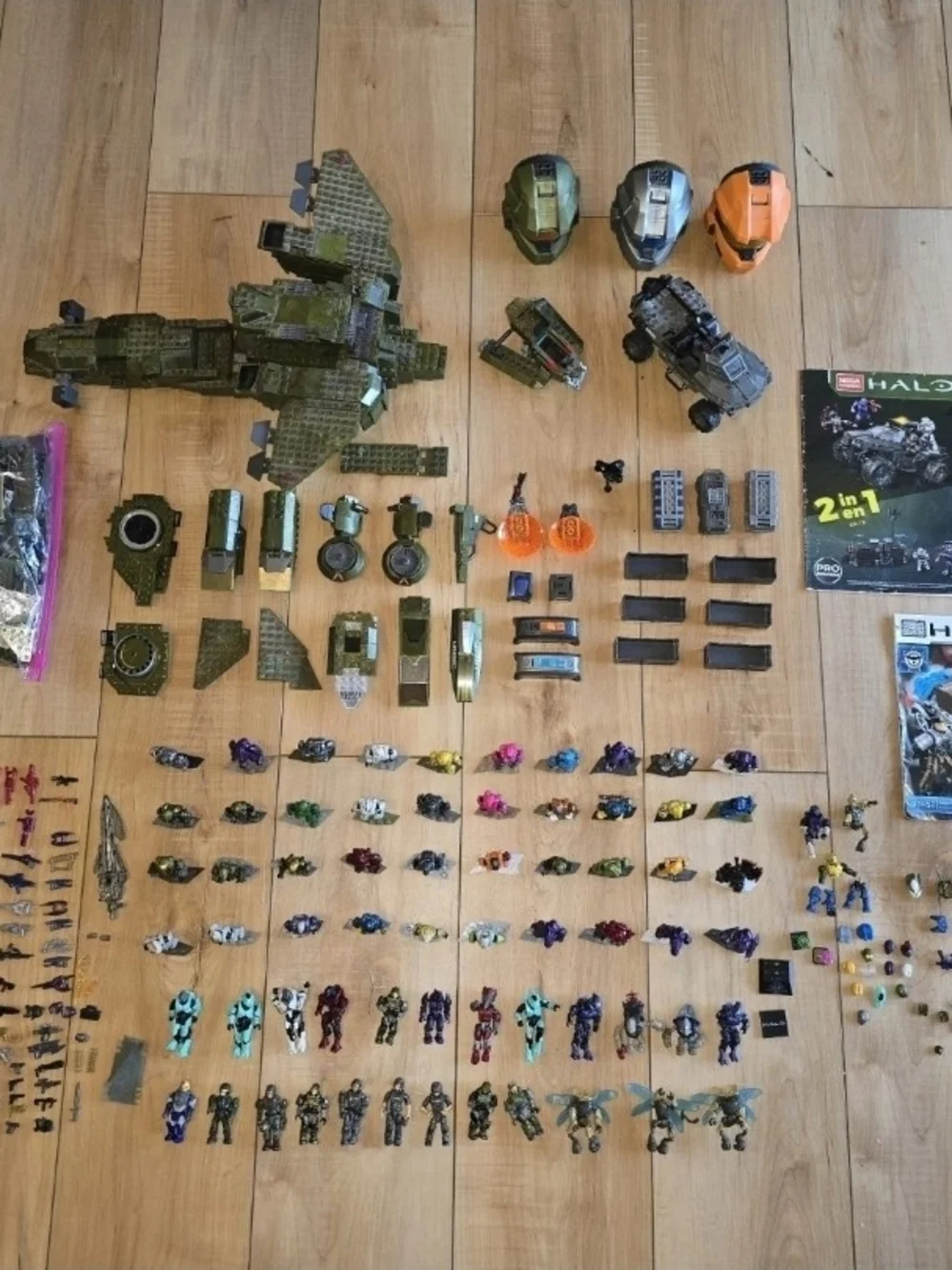 Mega Bloks Construx Halo Pelican Vehicles Minifigs Figures Guns Accessories Lot
